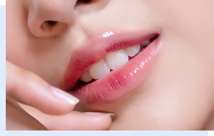 自然で上品な仕上がりを大切にした大阪リップアートメイクの症例イメージ